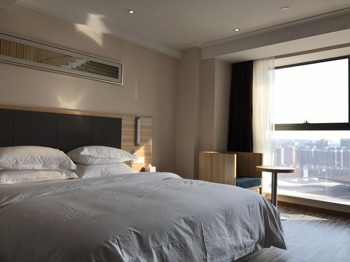 See U Select Hotel Wuhan Exterior foto